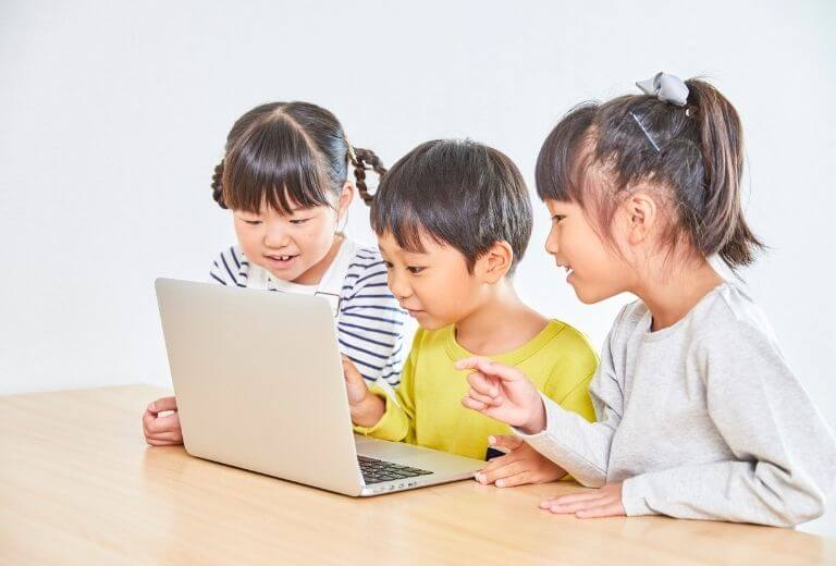 線上真人兒童日語