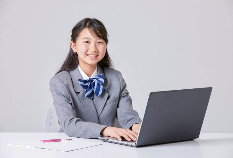 Python新手學習7大平台